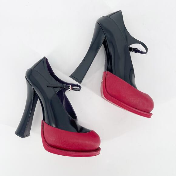 Iconic Runway 2012 Prada Black & Red Rubber Cap Toe Mary Jane Heel size IT 40 - Picture 4 of 14